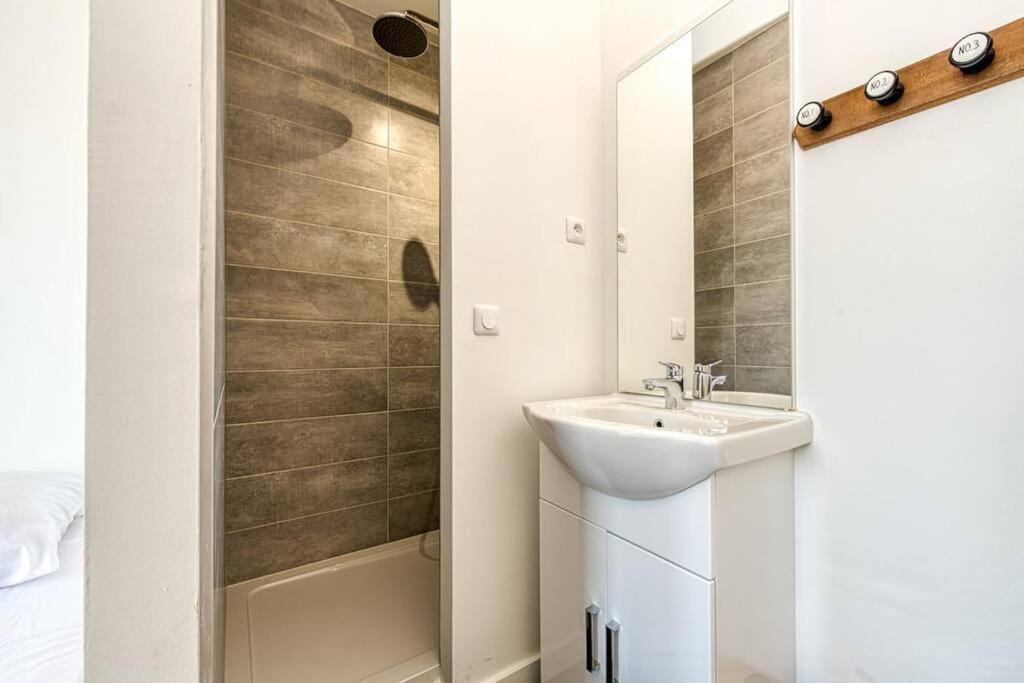 Haut Standing, 4 Ch Dont 2 Sdb Prive, Clim, Fibre Grenoble Exterior photo