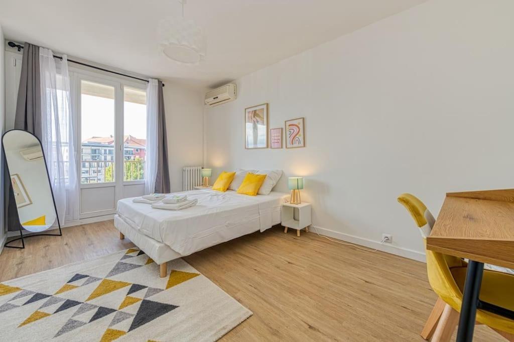 Haut Standing, 4 Ch Dont 2 Sdb Prive, Clim, Fibre Grenoble Exterior photo